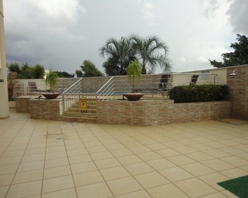 i1076_05_2.jpg