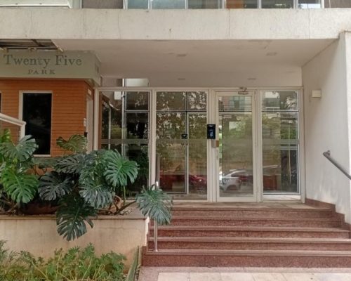 i1420_02_17.jpg