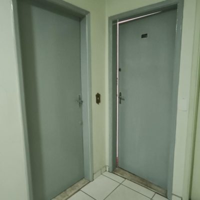 i585_99_8.jpg
